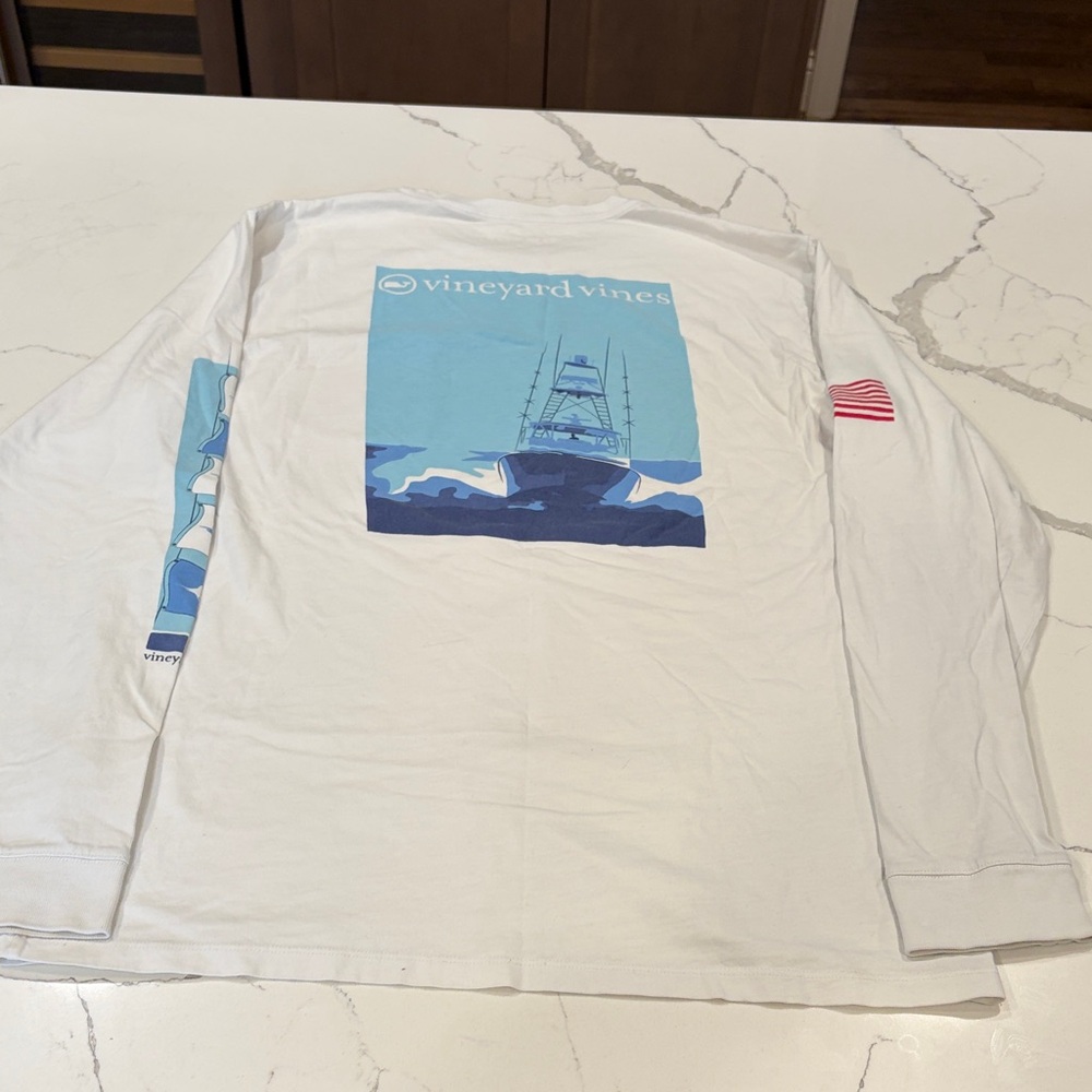 Guy Harvey, Columbia, Vineyard Vines Men’s Casual Shirt Bundle - Picture 14 of 16